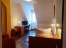 Einzelzimmer 33 Schlaf- und Wohnbereich